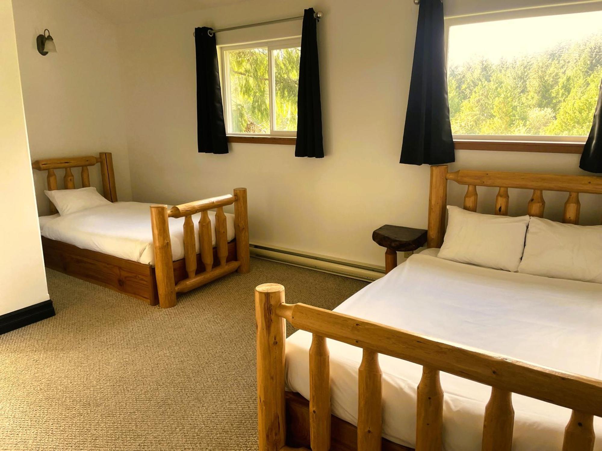 Wild Coast Wilderness Resort Port Renfrew Kültér fotó